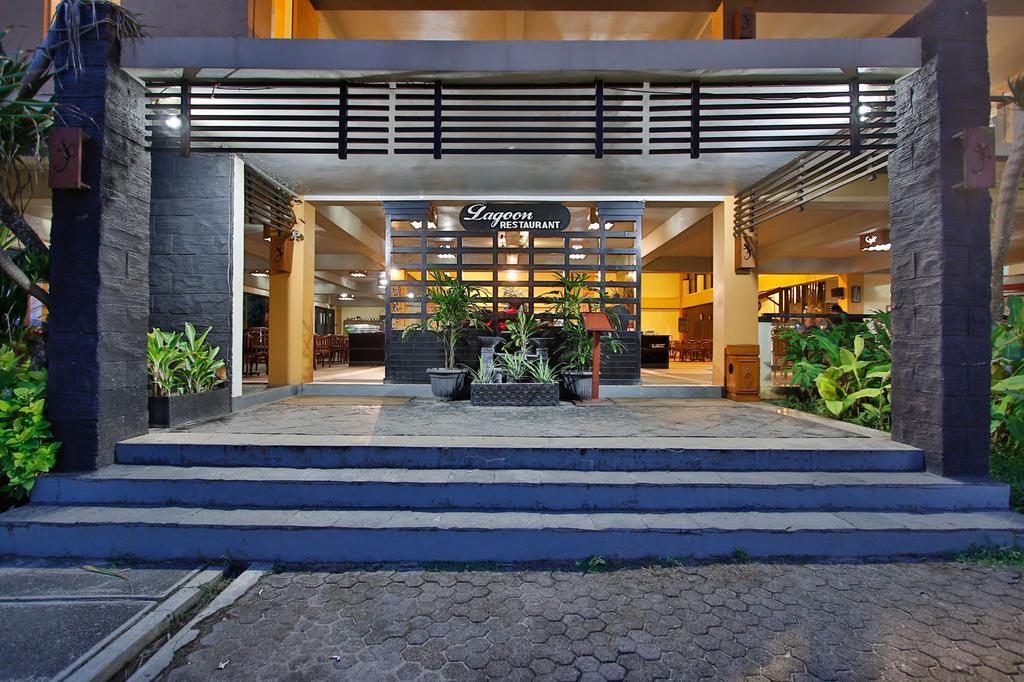 Hotel The Jayakarta Anyer Exterior foto