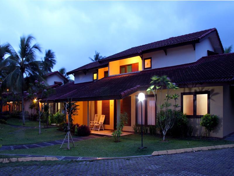 Hotel The Jayakarta Anyer Exterior foto